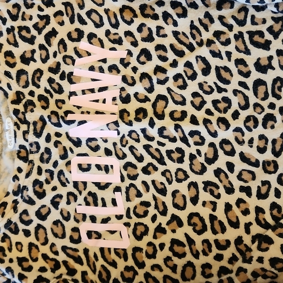 Cheetah Print 3T Old Navy Long Sleeve - Picture 2 of 2